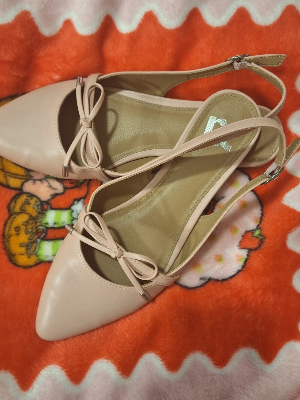 Report Blush Pointed Toe Slingback Flats Size 8